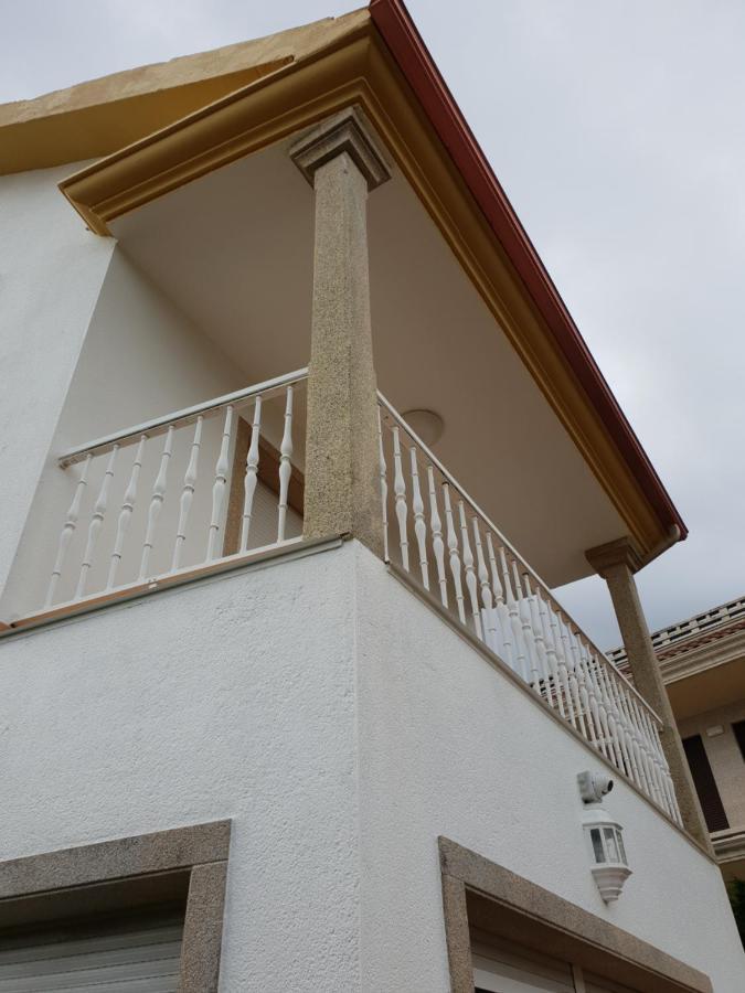 Major Beach And Lake Pontevedra Exterior photo